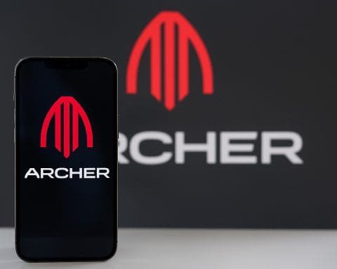 Archer Aviation (ACHR) today, Nov. 8, 2025: Hawthorne Airport deal, $650M equity raise, Q3 results—and why the stock slid