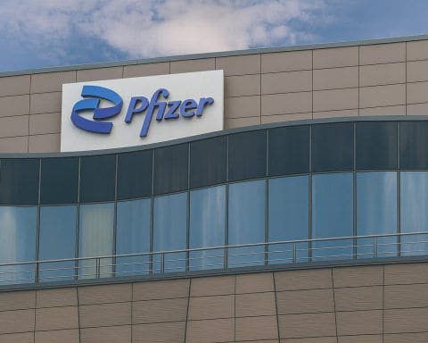 Pfizer (PFE) Stock Rallies on November 21, 2025 as Investors Focus on FDA Win, Obesity Pivot and 7% Dividend Yield