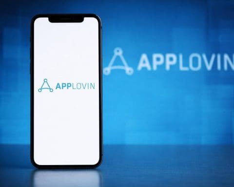 AppLovin (NASDAQ: APP) Stock Preview: Key News, Analyst Targets, Financial Outlook, and Risks to Watch Before the Market Opens on Dec. 22, 2025