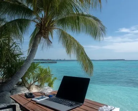Maldives’ Internet Revolution: From Remote Atolls to a 5G-Powered Paradise