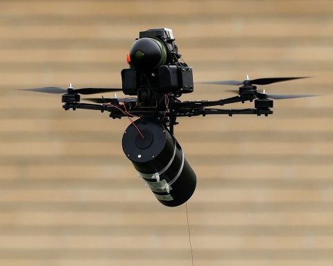 Titel:
De glasvezeldrones van Oekraïne: evolutie, toepassingen en impact