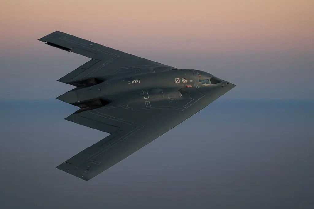 B-2 Stealth Bomber’s Action-Packed 2025: Secret Strikes, High-Tech Upgrades & Pentagon Drama