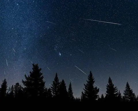 Geminids Meteor Shower 2025: The Asteroid Behind Today’s Shooting Stars (Dec. 15 Updates)