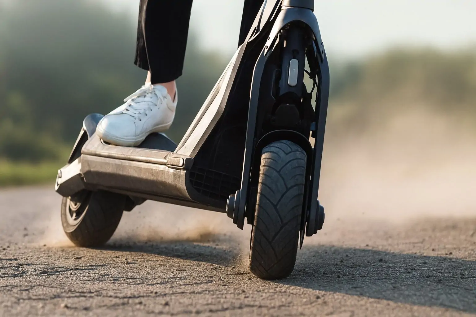 Ultimate Electric Scooter Showdown 2025: Segway GT2P vs Xiaomi 5 Pro vs Apollo Phantom 2.0 – Speed, Range & Surprises