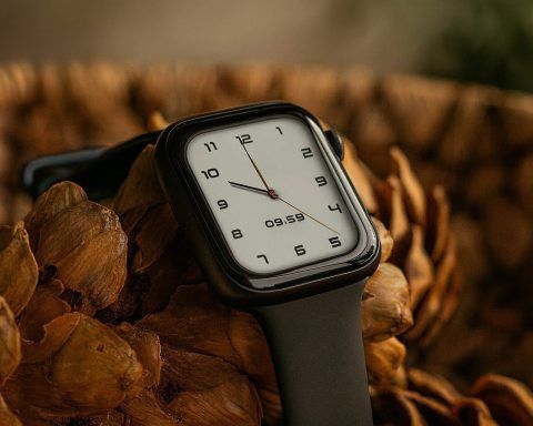 Honor Watch 5 vs Galaxy Watch 7 vs Pixel Watch 3 – The 2025 Smartwatch Showdown