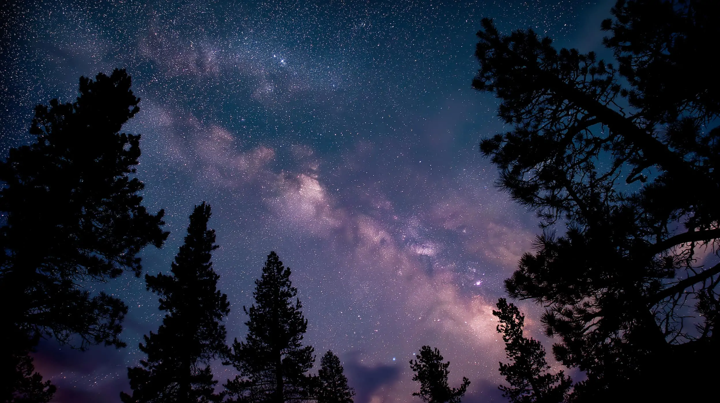 Black Moon, Meteors & Auroras: Skywatch Alert for Aug 23–24, 2025