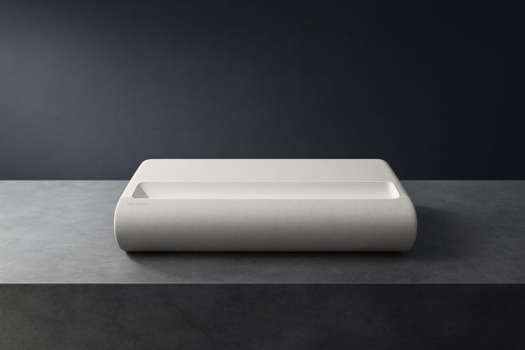 Samsung The Premiere 9 vs Epson LS800 vs Hisense PX3-Pro: Ultra Short Throw Projector Comparison