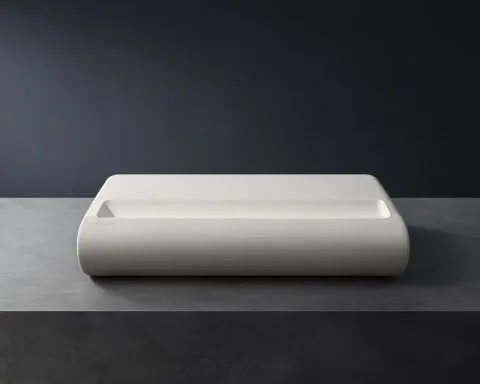 Samsung The Premiere 9 vs Epson LS800 vs Hisense PX3-Pro: Ultra Short Throw Projector Comparison