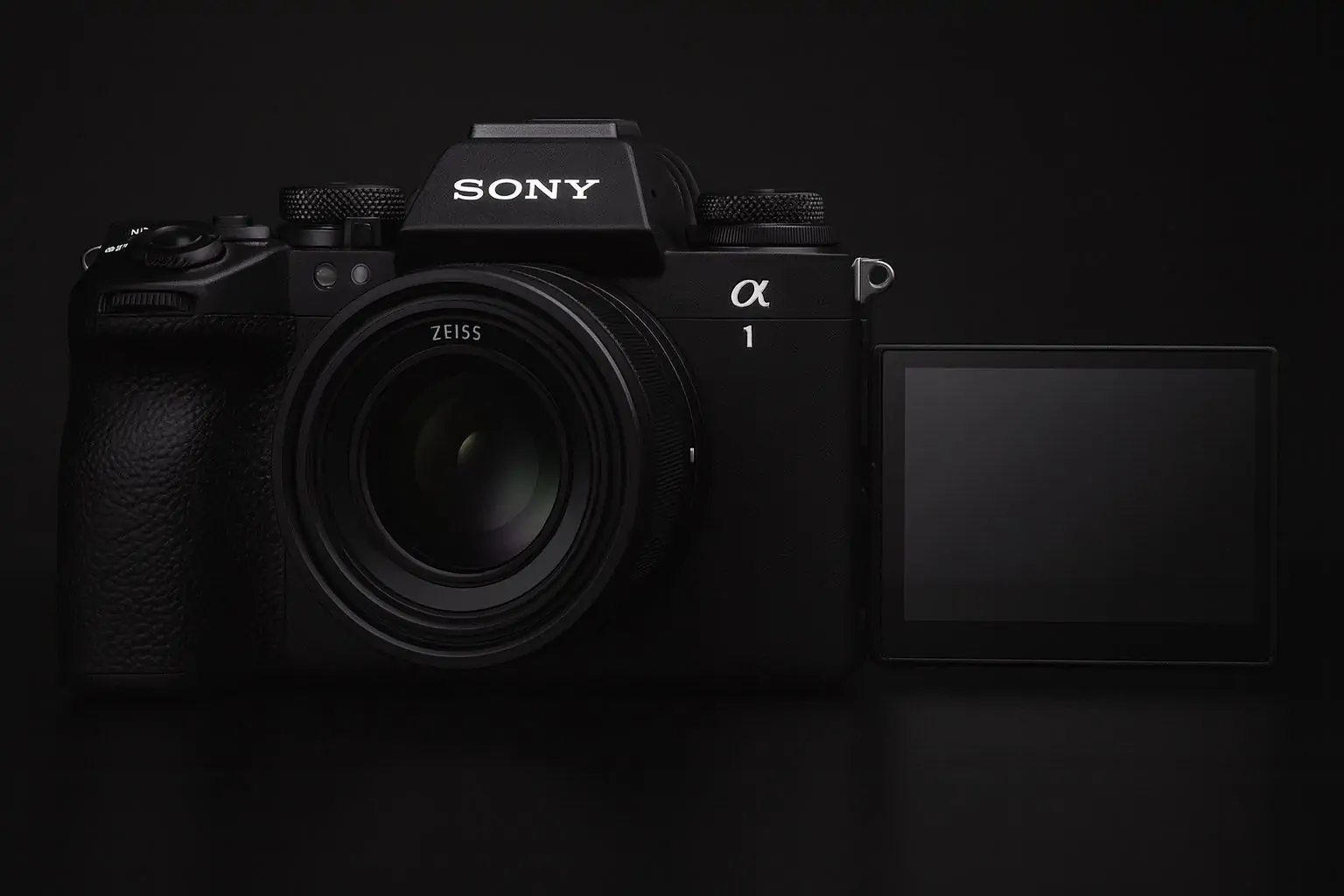 Sony A1 II vs A7R V vs A7 IV: Flagship Face-Off
