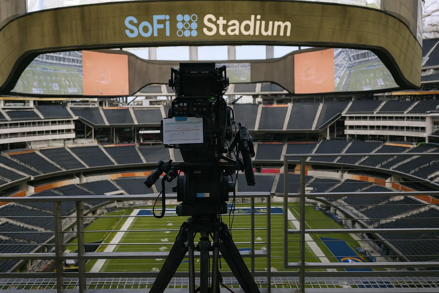 The NFL’s Tech Revolution: Inside the High-Tech Innovations of the 2025 Season