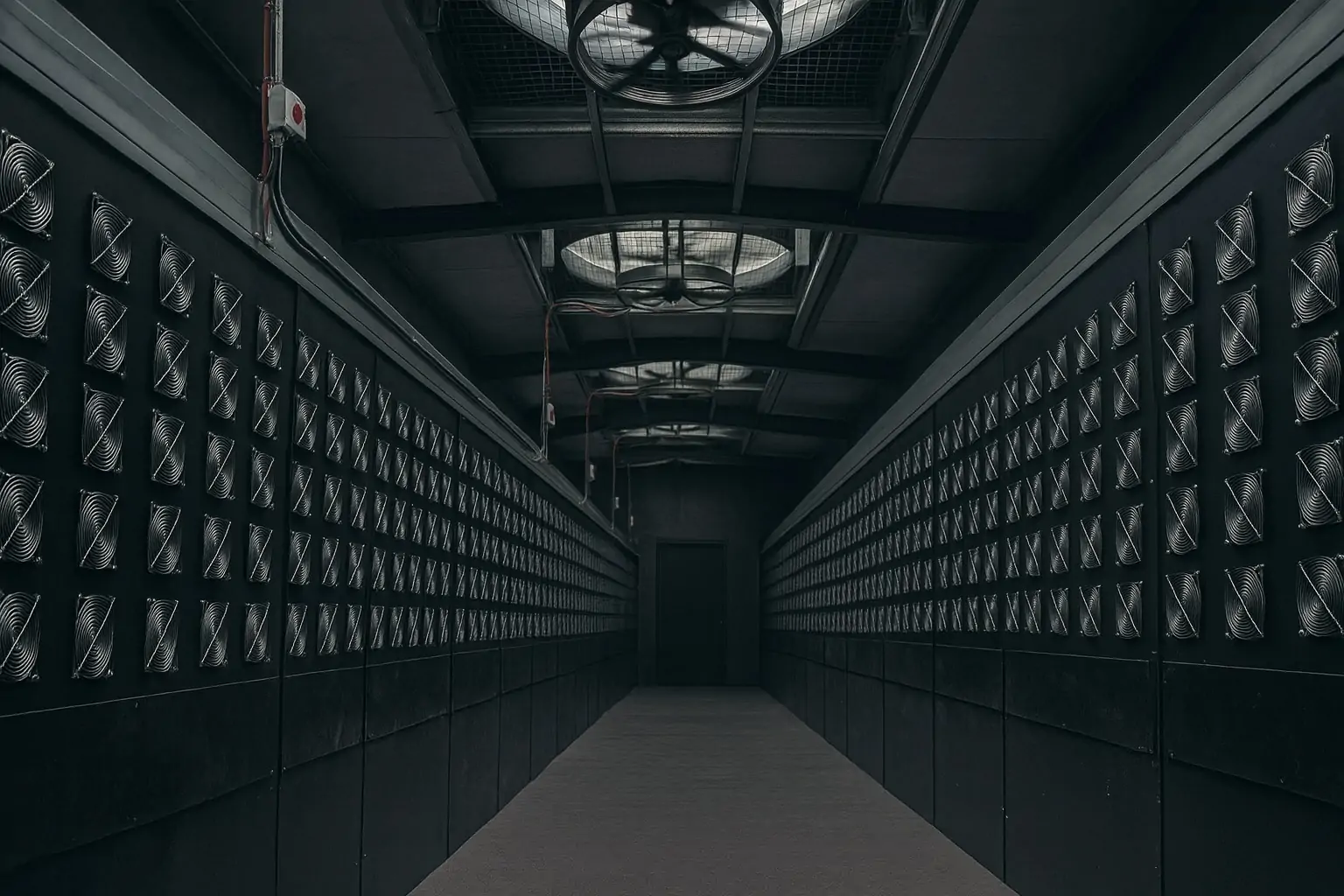 Bitcoin Miner to AI Cloud Sensation: Why Iris Energy (IREN) Stock Is Soaring in 2025