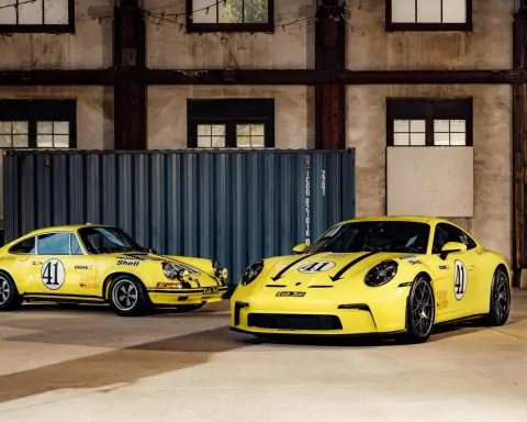 2025 Porsche 911 S/T: Legend Reborn – The Ultimate Analog 911 Driving Machine