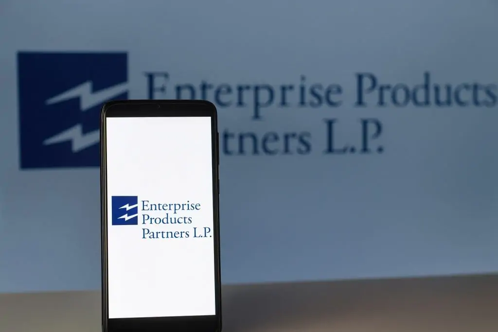 Energy Stock on Fire: EPD’s 7% Yield and Massive Growth Plans Might Be About to Spark a Rally