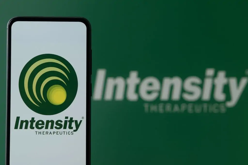 Tiny Biotech INTENSITY THERAPEUTICS Stock Skyrockets on Cancer Therapy Breakthrough – Experts See Big Upside