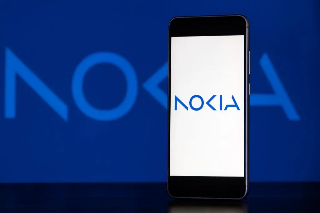 Nokia Stock Skyrockets on Major 5G Contracts – Analysts Eye Upside