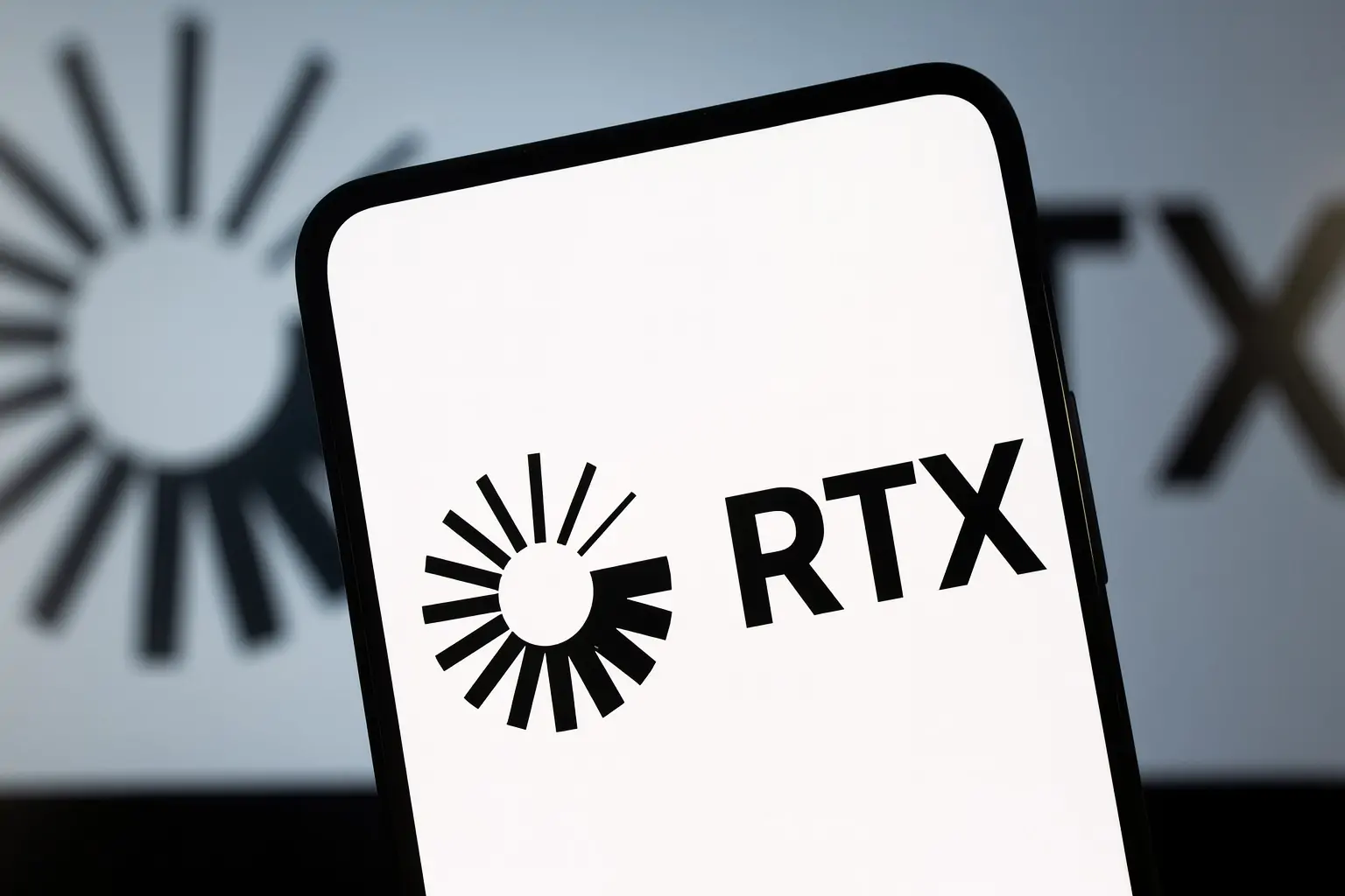 RTX Stock Skyrockets: Aerospace & Defense Boom Sends Q3 Results and 2025 Forecast Soaring