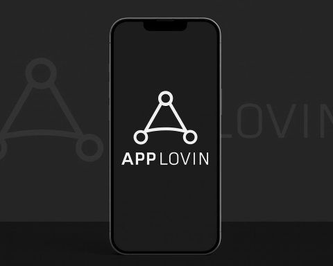 AppLovin stock slides 5.5% despite Benchmark’s fresh ‘top idea’ call — what investors watch next