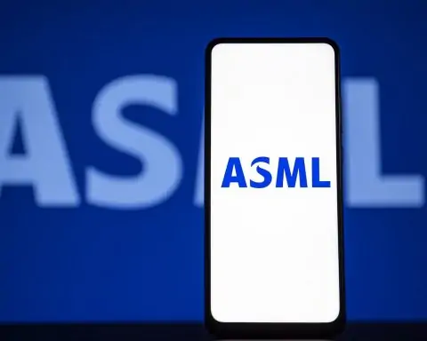 ASML Stock Skyrockets on €1.3B AI Bet – What Investors Must Know Next
