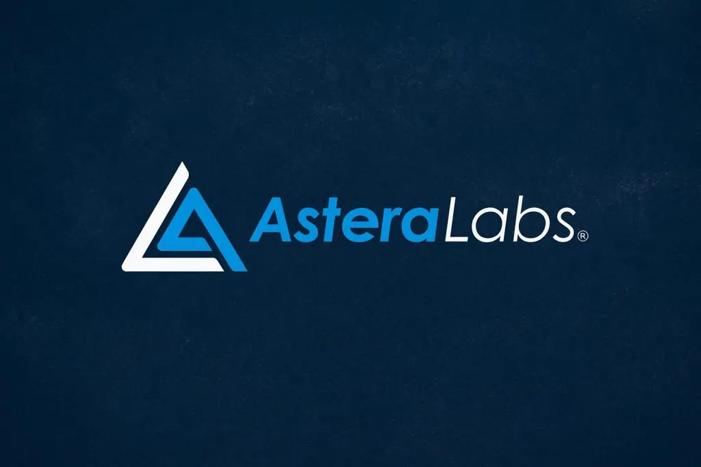 Astera Labs Stock Soars on AI Momentum: Is This High-Flying Chip Innovator Still a Buy in 2025?