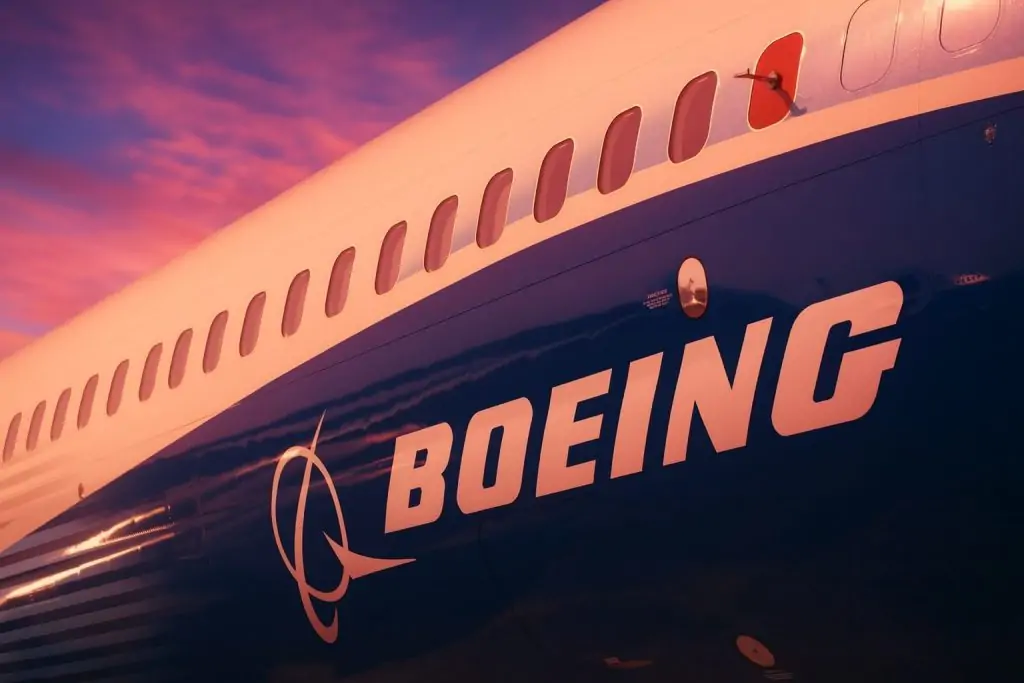 Boeing’s Turbulent Week: Big Deal Greenlights, Strike Drama, and Hopes of a Comeback