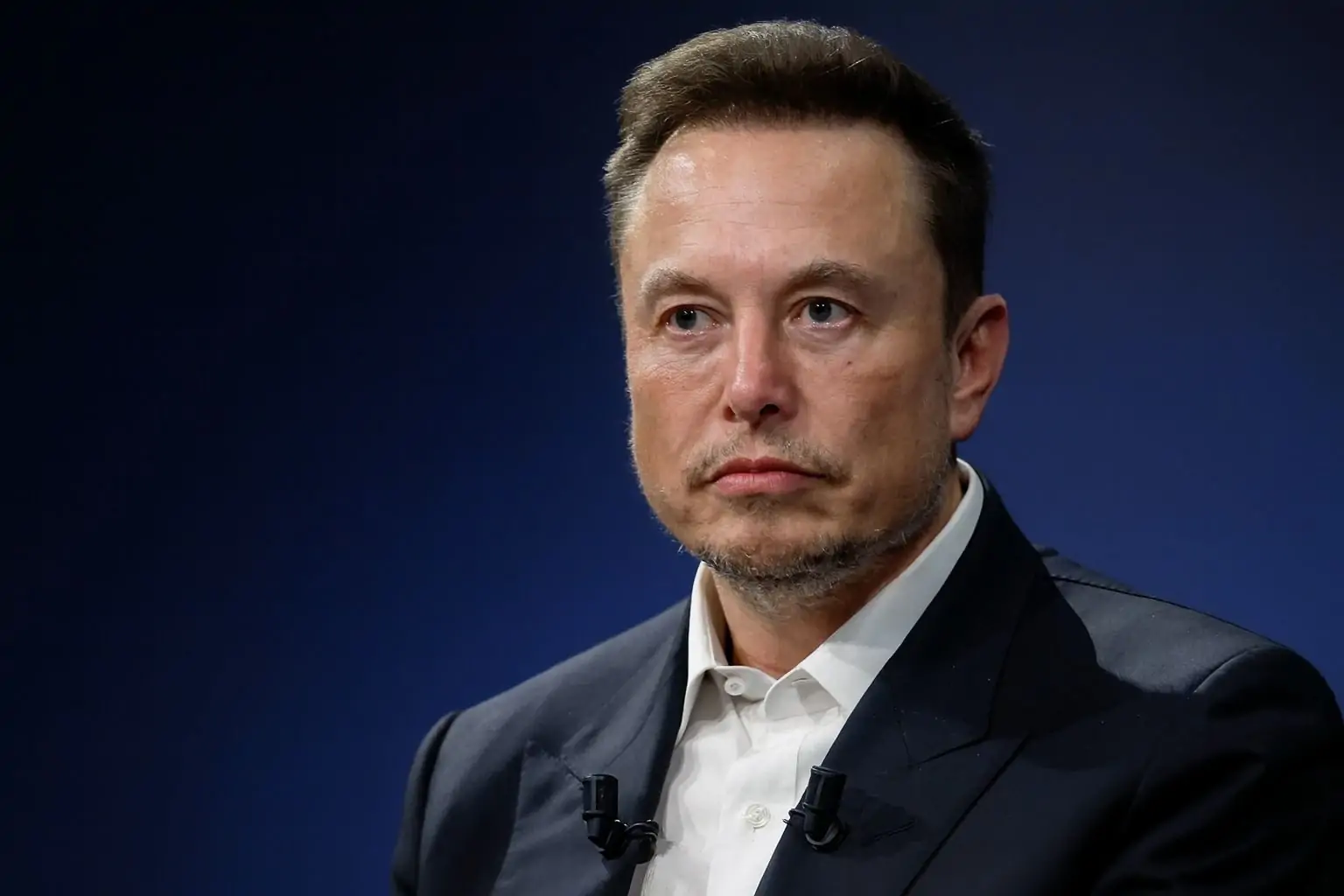 Elon Musk News Today (Dec. 18, 2025): Starlink Satellite Mishap, Tesla Autopilot Scrutiny, and SpaceX IPO Forecasts