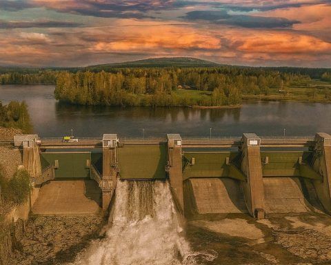 Fossil‑Free Steel Breakthrough: Vattenfall Builds World’s First Green Dam Gate