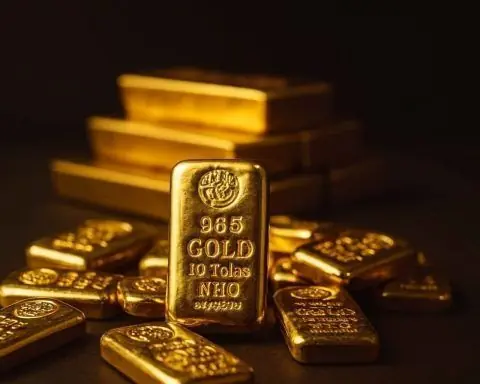 Gold-Silver Price Today, 6 December 2025: Silver Near ₹1.83 Lakh/kg, Rajasthan Gold Above ₹1.30 Lakh — Is It Time to Buy or Sell?