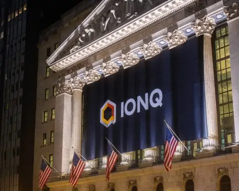 IonQ’s 2025 Quantum Leap: Surging Stock, Bold Ambitions & How It Compares to Rigetti and D-Wave