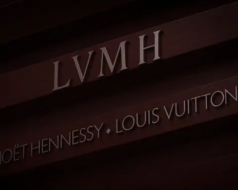 LVMH Stock Skyrockets: Chinese Luxury Boom Sparks 12% Rally