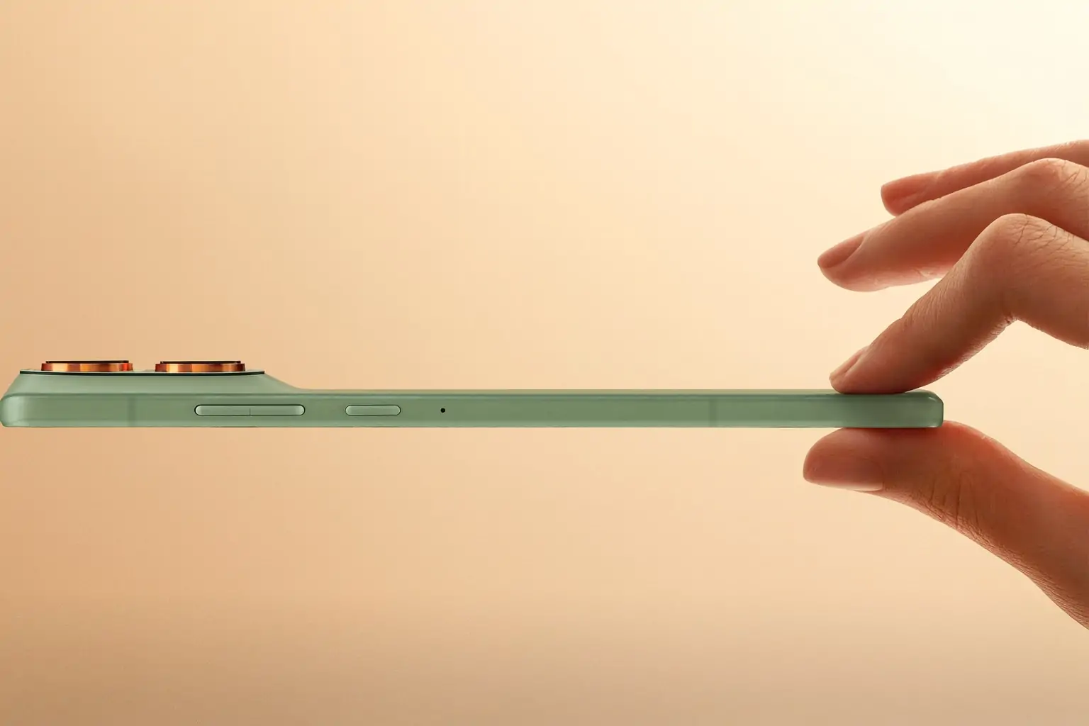 Motorola’s Next Phone Will Blow Your Mind – It’s Crazy Thin! Motorola’s Ultra-Thin Edge 70 and X70 Air Signal a New Smartphone War