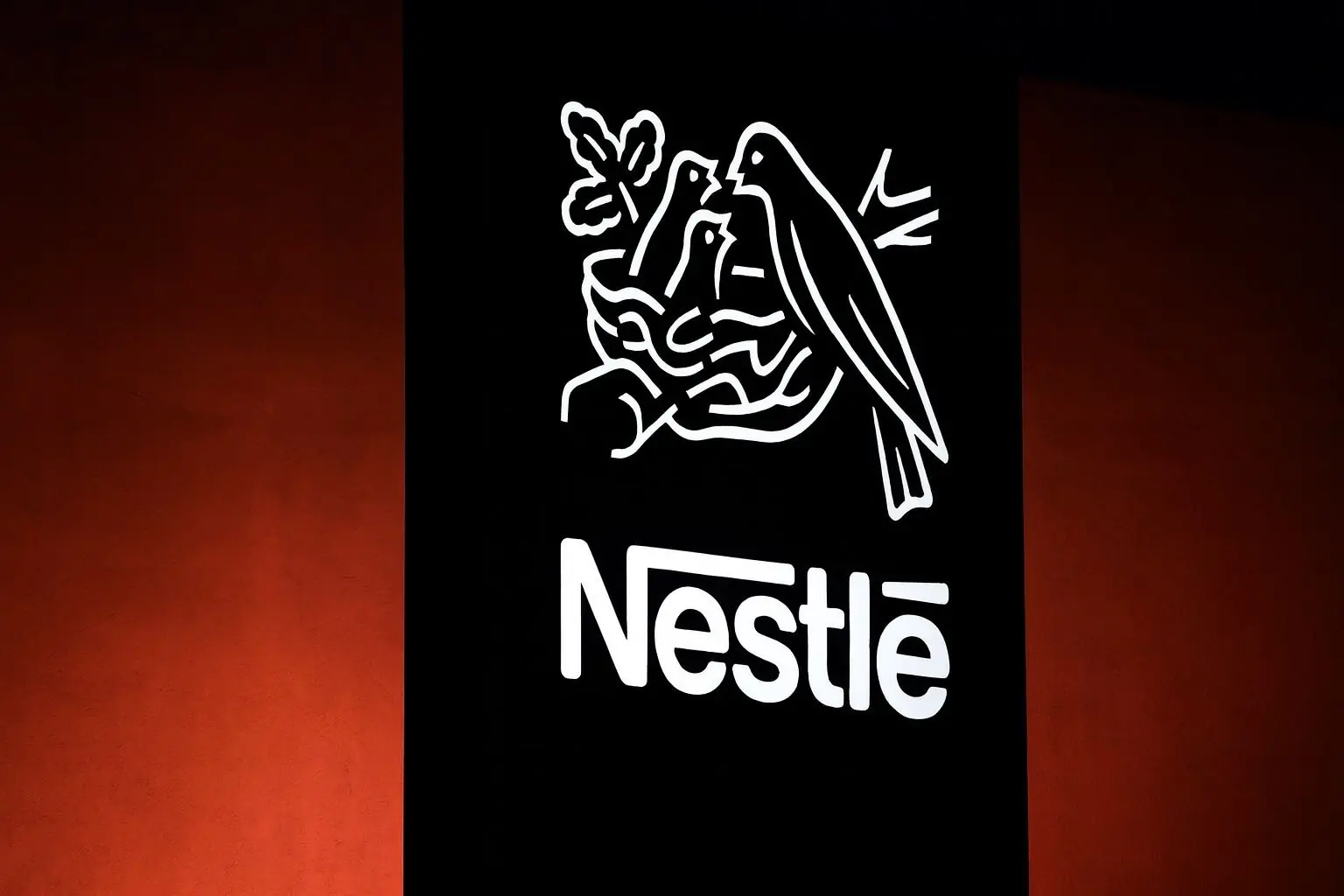 Nestle stock (NESN) in focus: Hong Kong recall update keeps traders on edge ahead of Monday