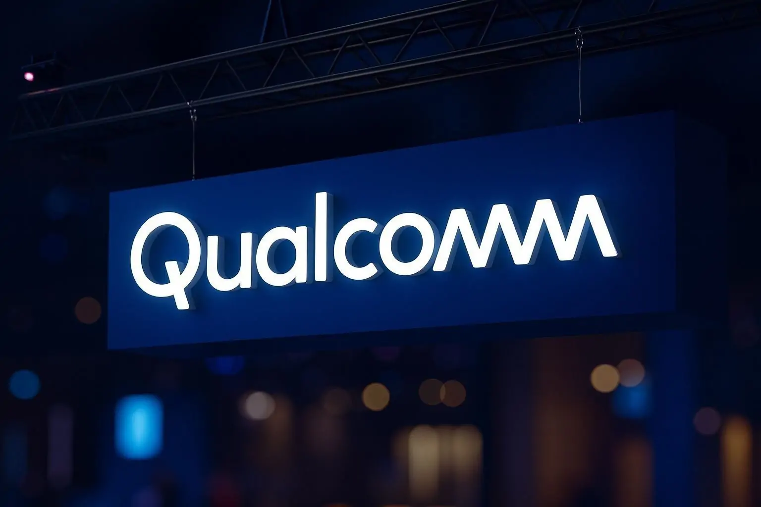 Qualcomm stock edges higher in thin year-end trade as Fed minutes land — what to watch next