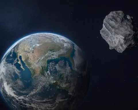 NASA Confirms Earth’s “Secret Second Moon” – Tiny Asteroid 2025 PN7 Will Orbit with Us Until 2083