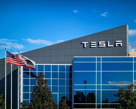 Tesla Stock Today: Crash or Coiled Spring? 13 Must‑Know Facts About TSLA (Oct 13, 2025)