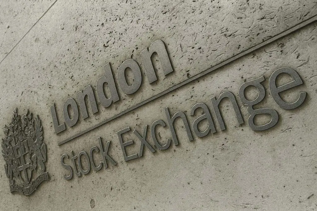 UK Stock Market Today: FTSE 100 Holds Near Record Highs After London Open on 9 December 2025