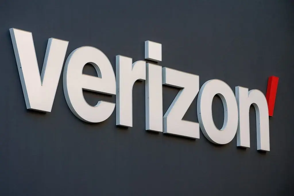 Verizon (VZ) Stock’s Wild Ride: New CEO & $20B Deal – Analysts Are Buzzing