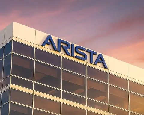 Arista Networks Stock Skyrockets 40% YTD on AI Boom – But Q3 Guidance Triggers Pullback