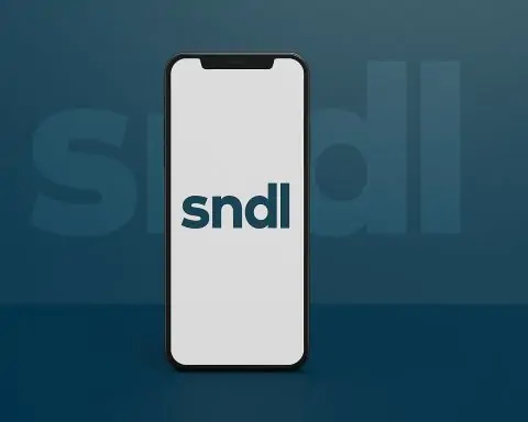 SNDL Inc. Stock Plunges After Q3 2025 Earnings – What’s Next for This Cannabis Retail Giant?