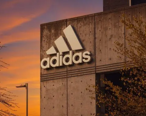 Adidas AG (ADS.DE) Stock Today, November 27, 2025: Price Action, Analyst Ratings and Outlook