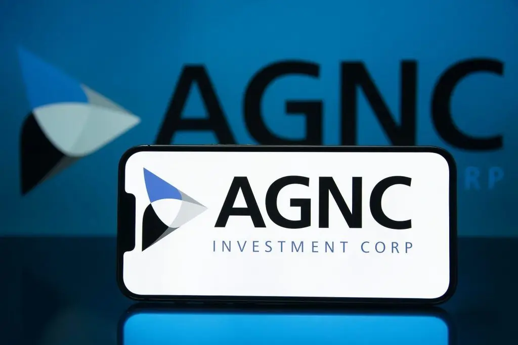 AGNC Stock Today, November 25, 2025: 14% Dividend Yield as Shares Hover Near 52‑Week High