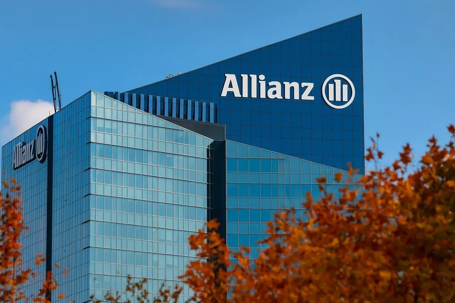 Allianz SE Stock in December 2025: Record Profits, AI Job Cuts and What’s Next for ALV.DE