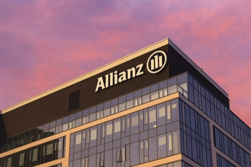 Allianz SE Stock Today (27 November 2025): Share Price Dips as AI Job Cuts and Profit Boom Collide