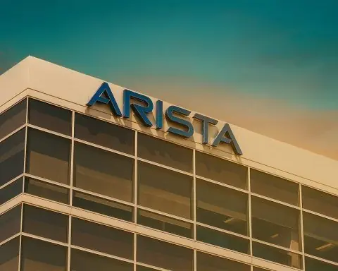 ANET Stock Forecast: Why Analysts Still See Big Upside for Arista Networks After Its Latest Pullback