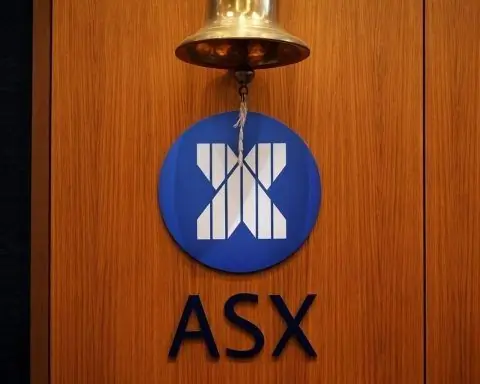 Australian Stock Market Weekly Wrap: ASX 200 Edges Higher Amid ASX Outage, Strong GDP and Rate-Hike Jitters (1–6 December 2025)