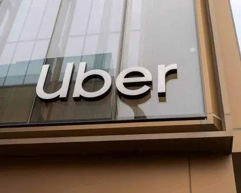 Bill Ackman’s Uber Bet Just Got a $10 Billion Robotaxi Test