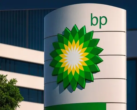 BP PLC share price: What to know before the London market opens on 17 November 2025