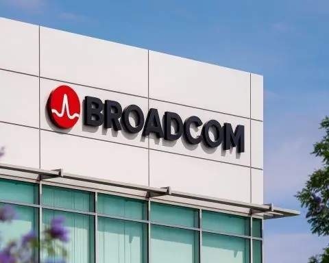 Broadcom Stock After the Bell: AVGO Pulls Back From Highs Even as Wall Street Lifts AI-Driven Price Targets