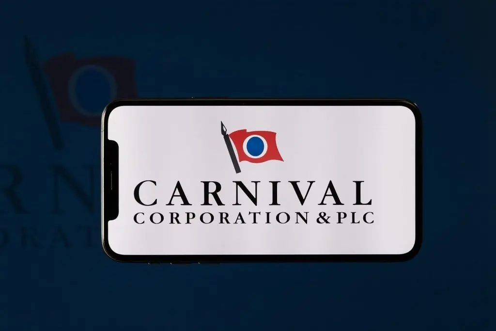 Carnival (CCL) Stock Today: Cruise Giant Rebounds on Fed Rate‑Cut Hopes and Bullish Analyst Calls – November 25, 2025