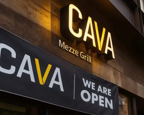 CAVA Stock Today (23 November 2025): What Friday’s 12% Rally, New Merch Store and Gamified Loyalty Push Mean for Investors
