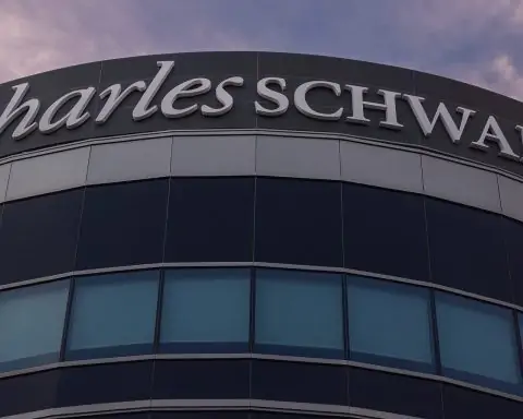 Charles Schwab Stock on November 30, 2025: Latest News, Price Action, and Outlook for SCHW Investors